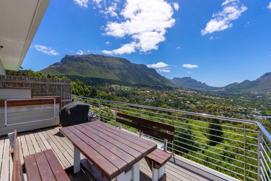 8 Bedroom Property for Sale in Mount Rhodes Western Cape